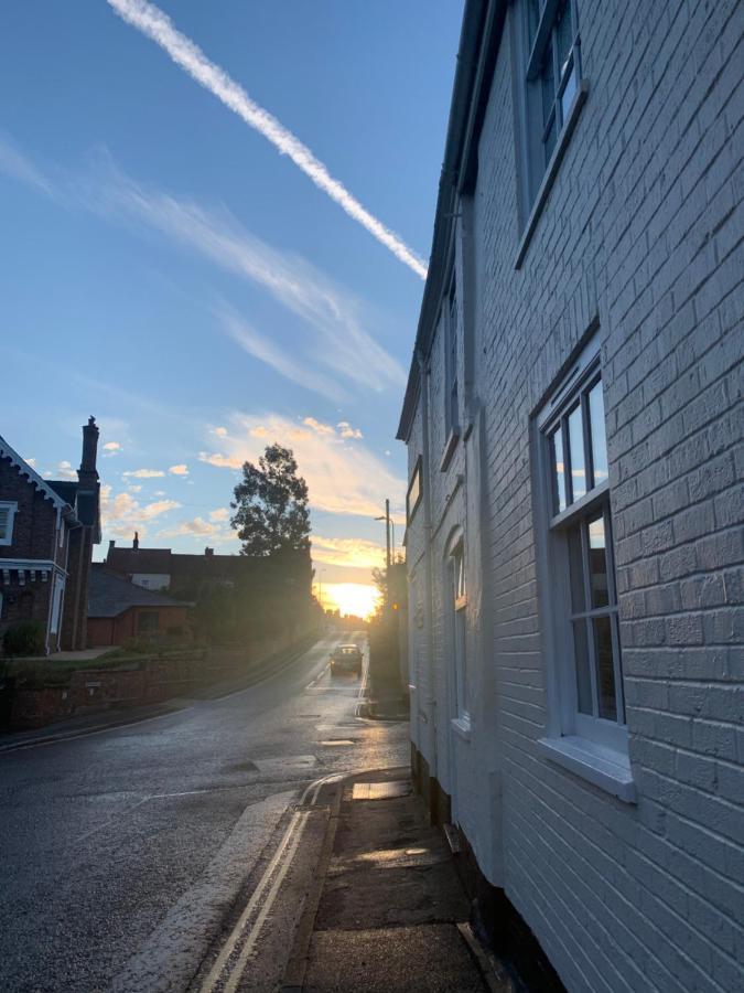 The Traveller'S B&B Louth  Εξωτερικό φωτογραφία